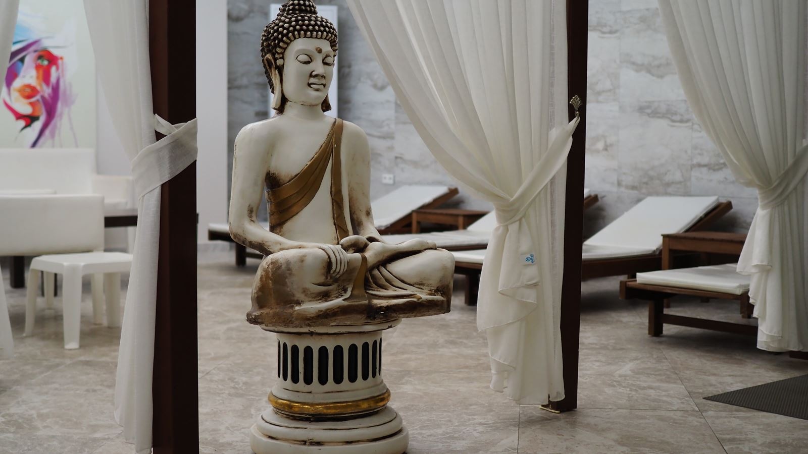spa-indoor-pool