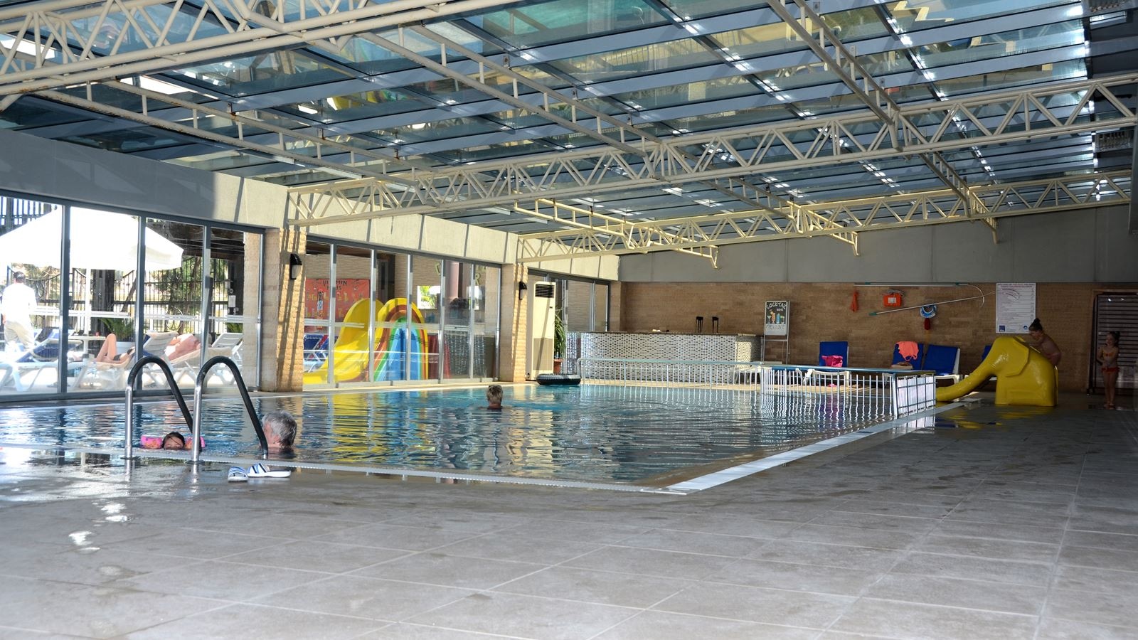 pools-indoor-pool
