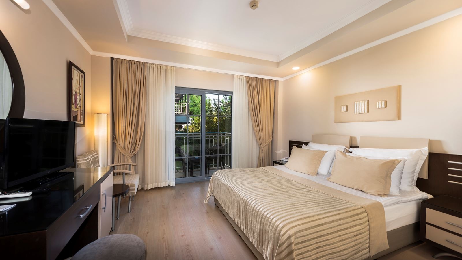 rooms-family-room