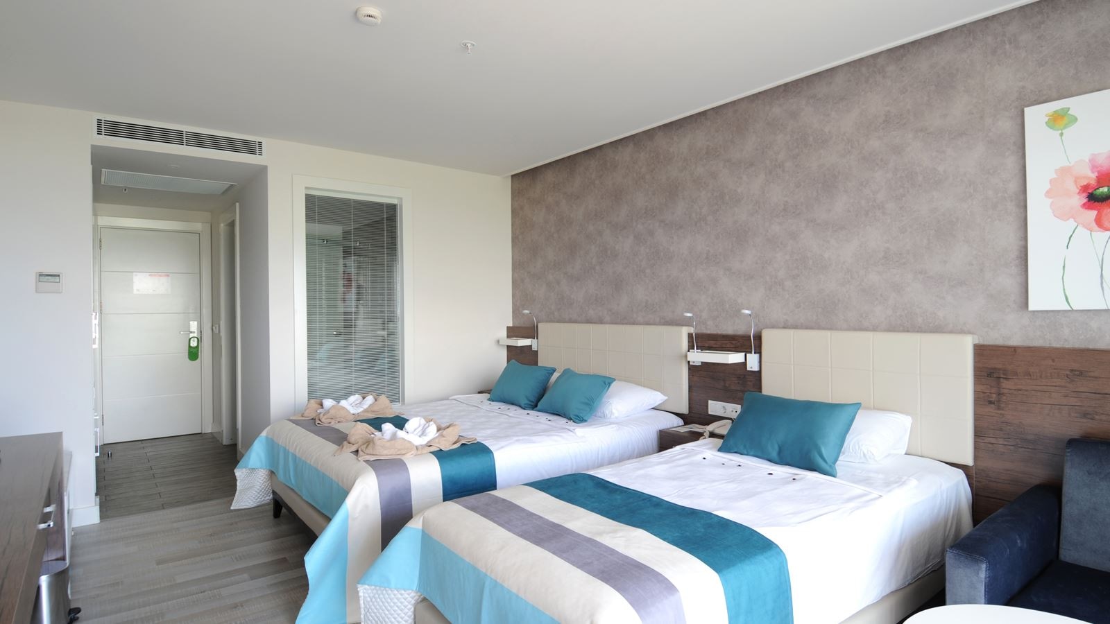 rooms-standard-room
