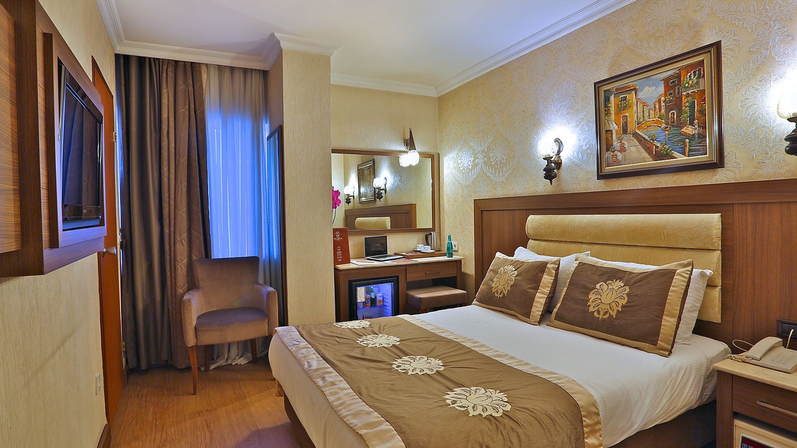 rooms-bed-in-dormitory-economy