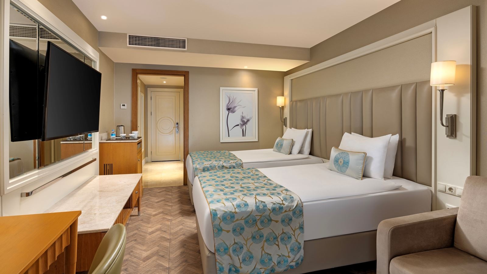 rooms-anex-standart-pool-room