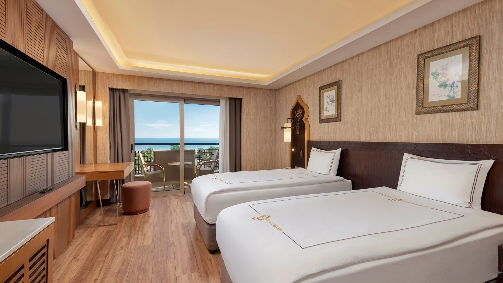 rooms-king-suite