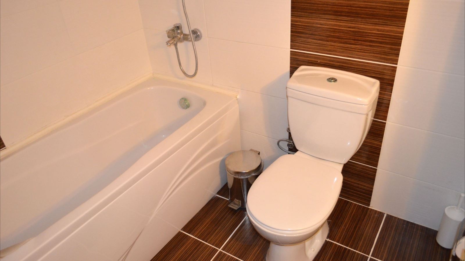 rooms-comfort-room