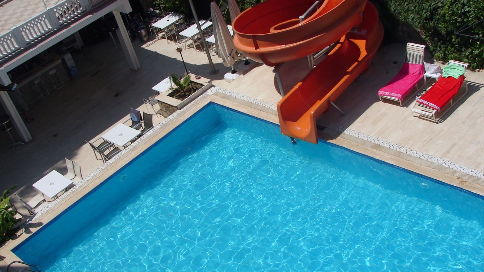 pools-outdoor-pool