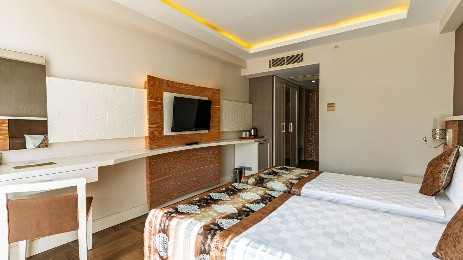 rooms-standard-plus-room