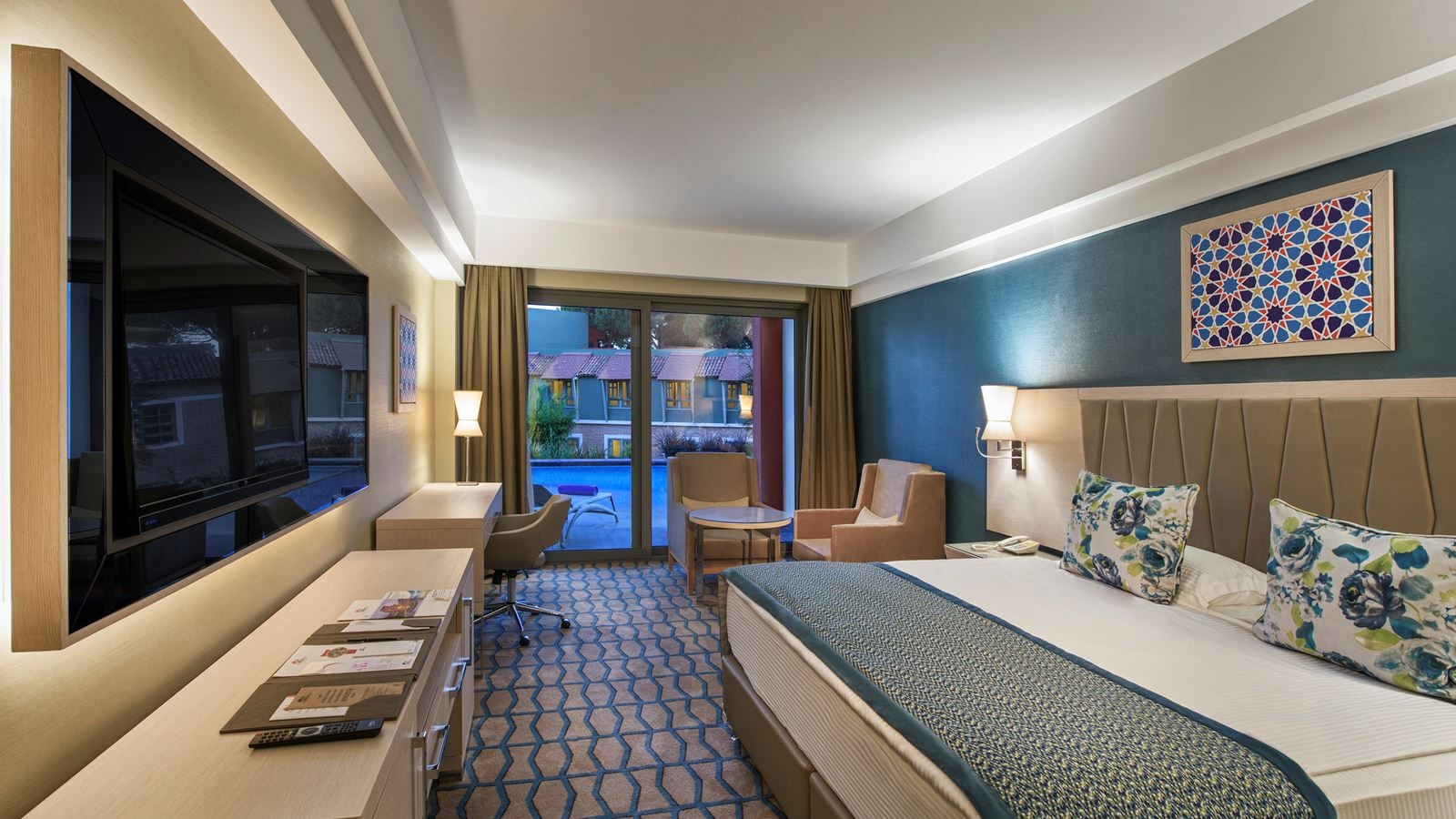 rooms-king-suite