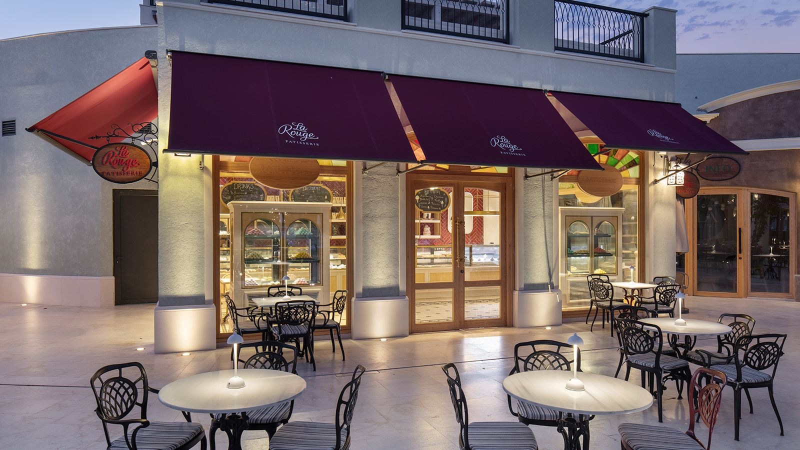 restaurants-la-rouge-patisserie-meydan