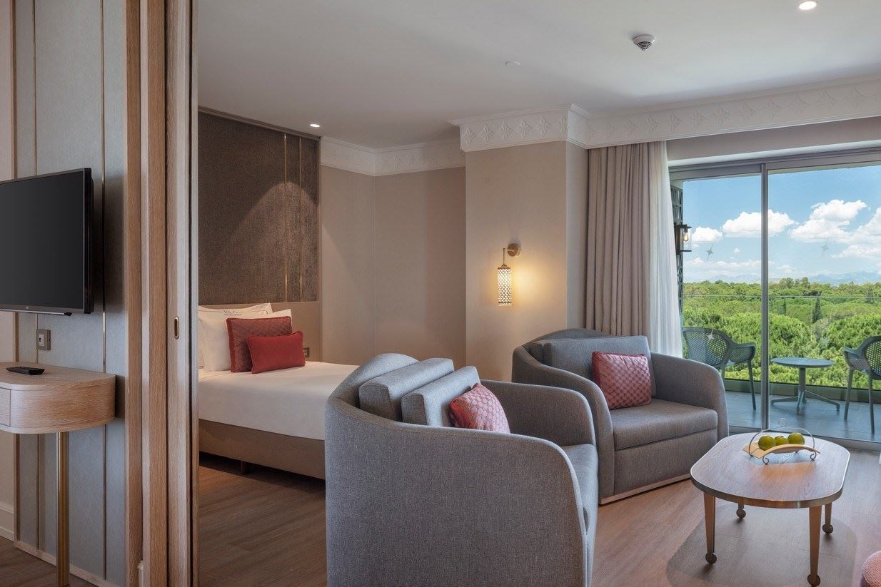 rooms-family-corner-room