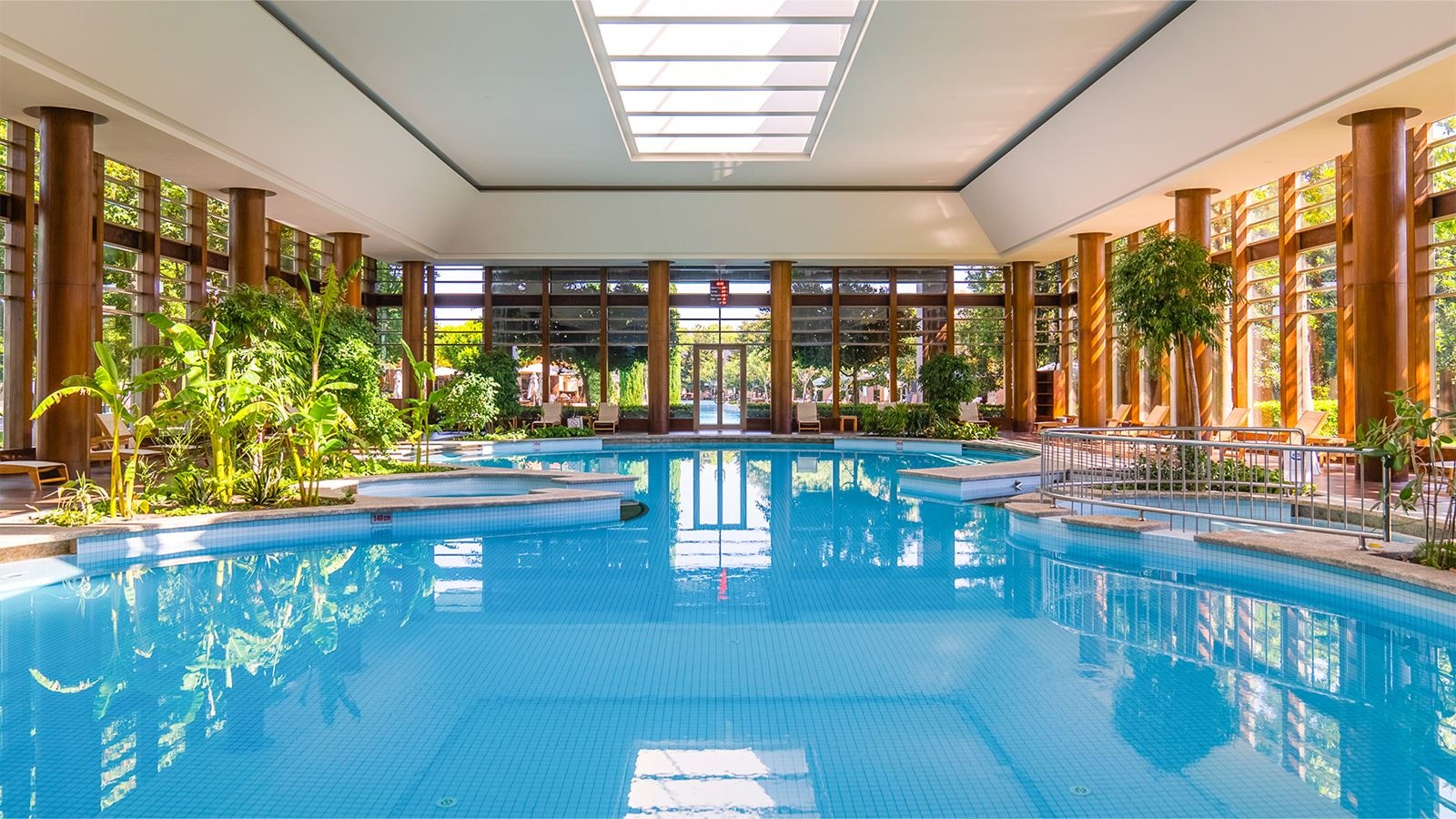 pools-indoor-pool