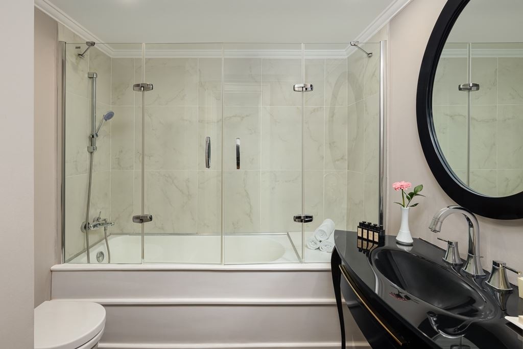rooms-king-suite