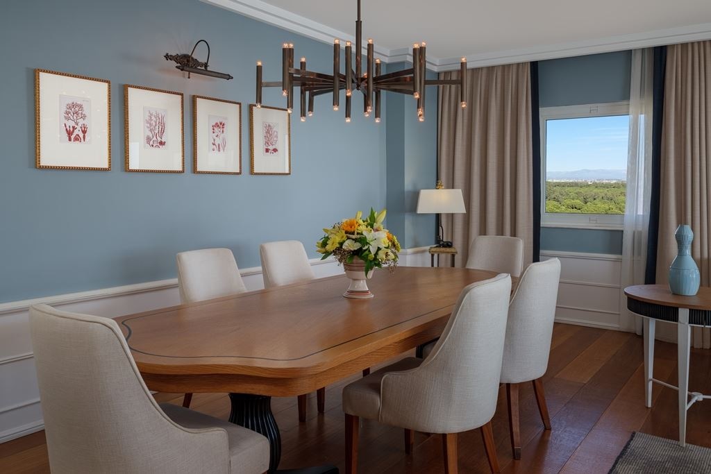 rooms-king-suite