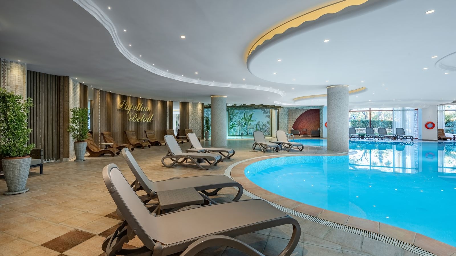 pools-indoor-pool