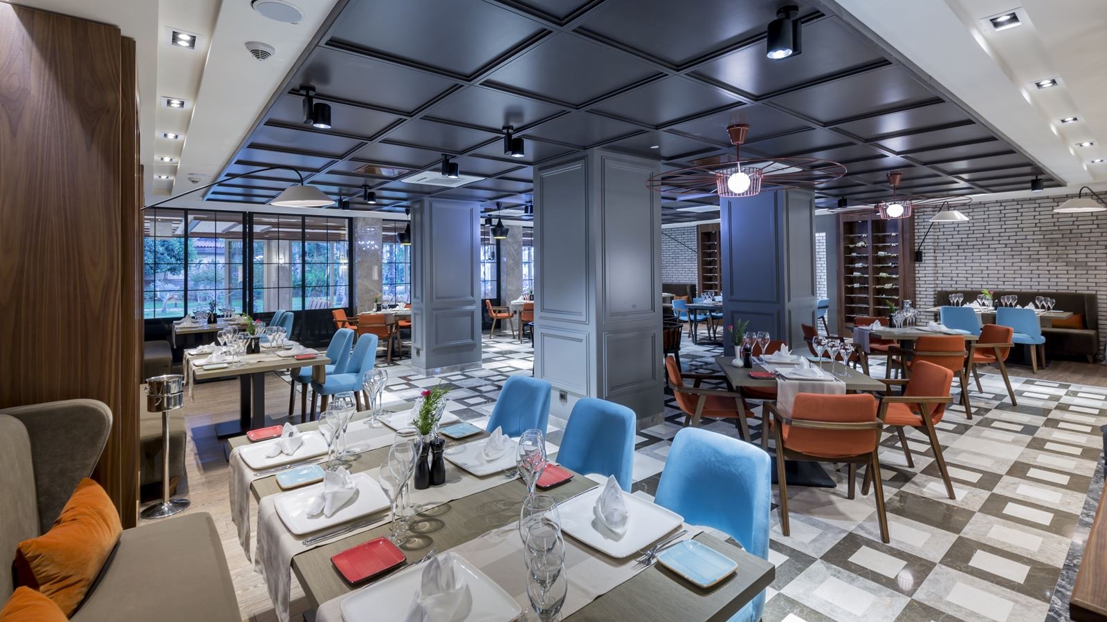 restaurants-gusto