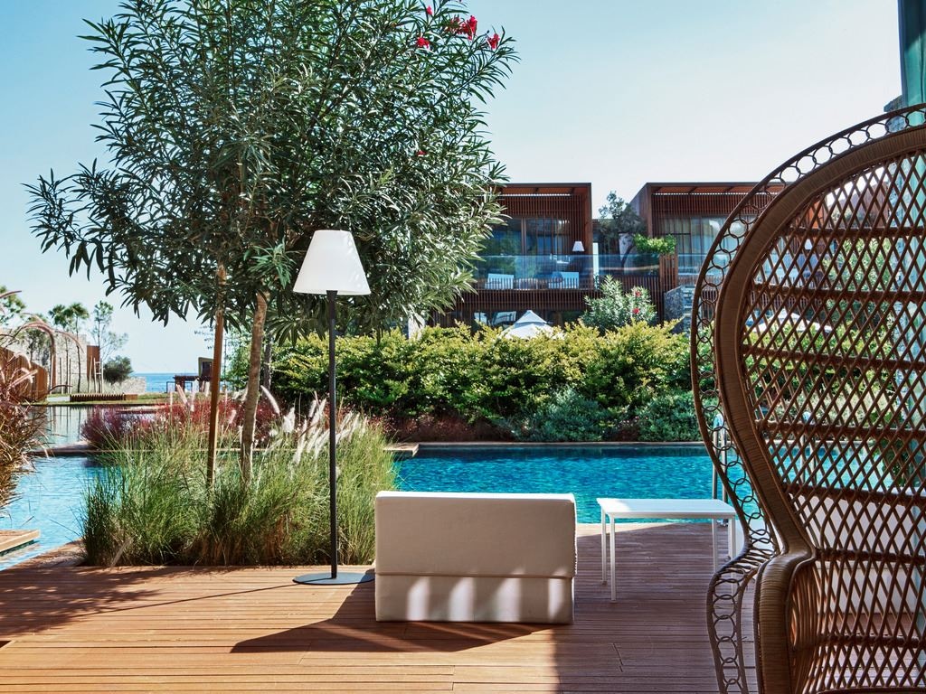 rooms-maxx-laguna-duplex-2-bedrooms