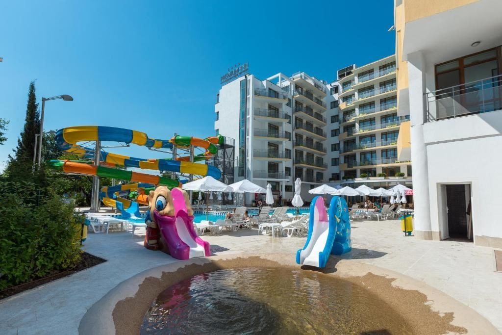 water-park-water-park