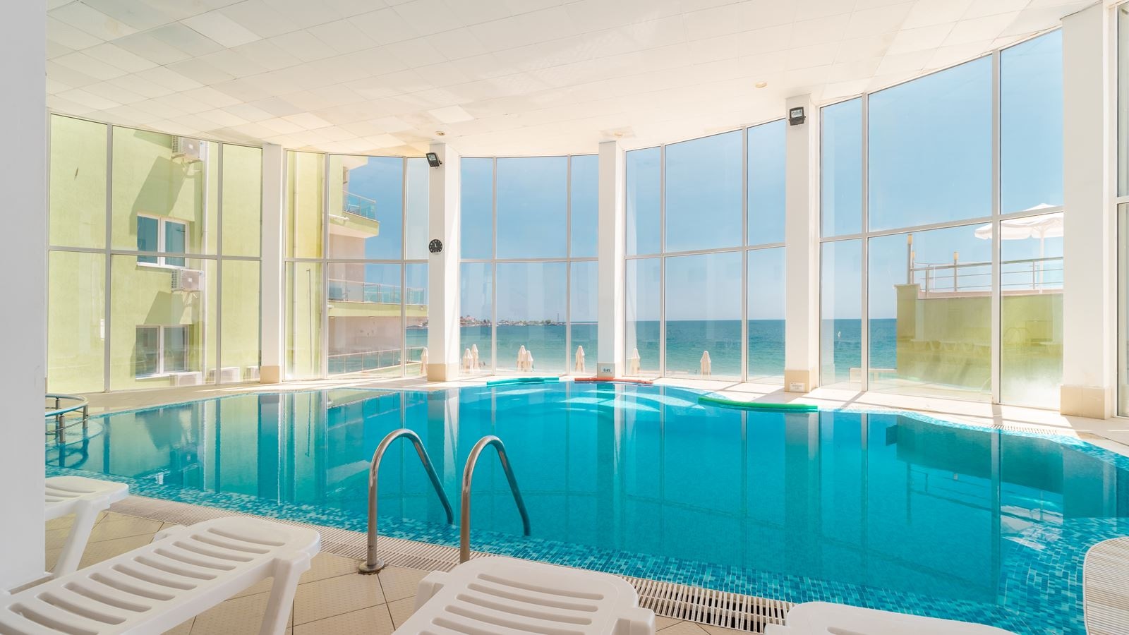 pools-indoor-pool