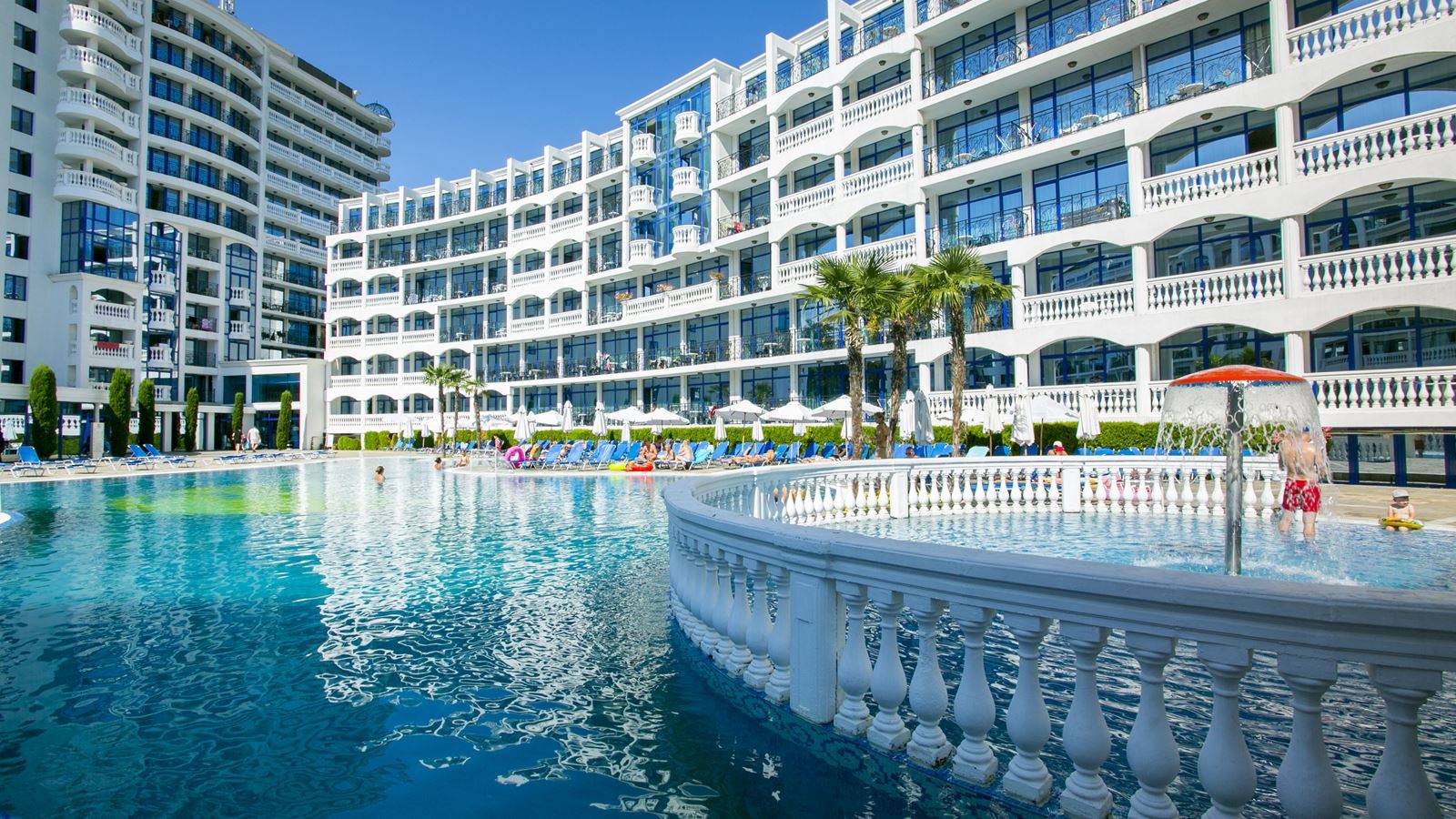 pools-outdoor-pool