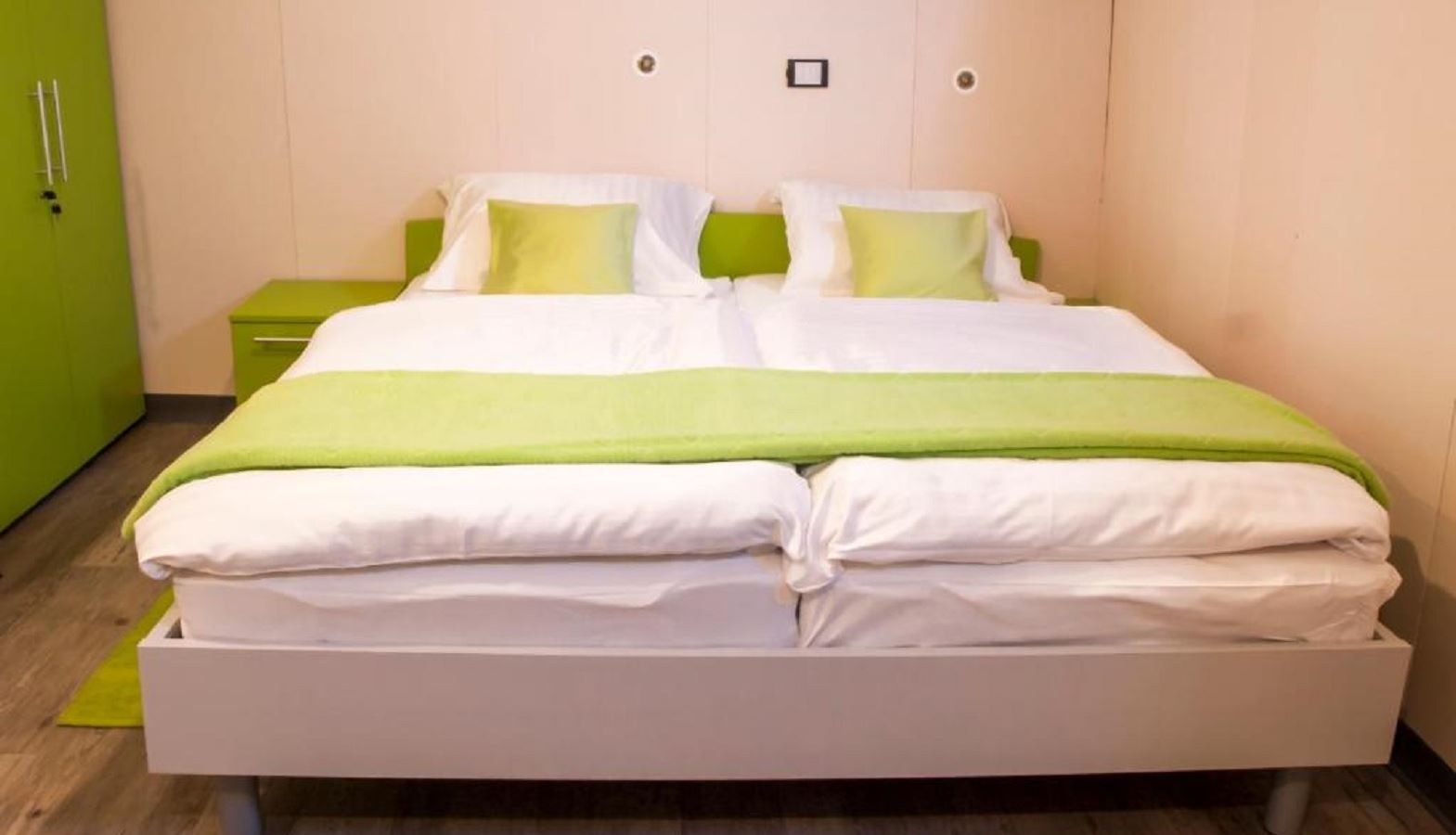 rooms-double-room