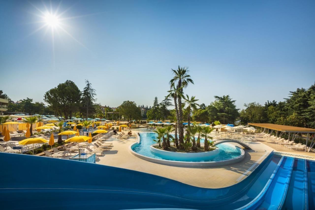 water-park-water-park