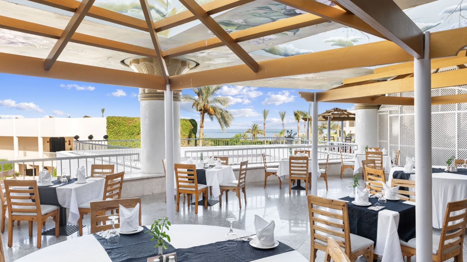 restaurants-the-grill-grill