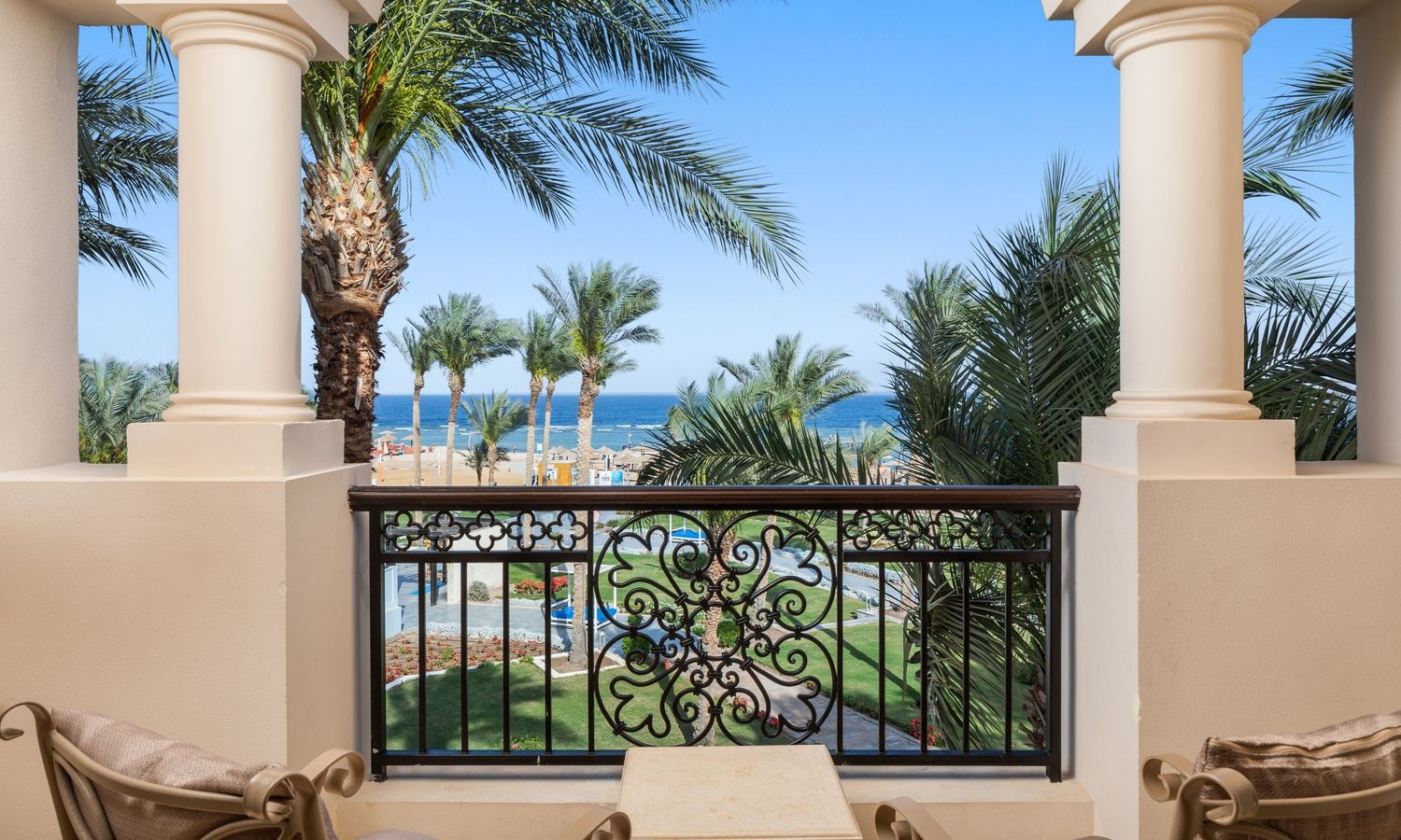 rooms-standard-room-sea-view