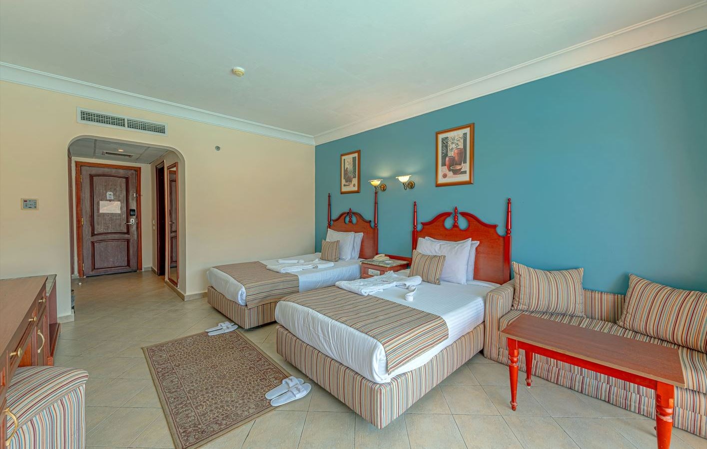 rooms-room-economy
