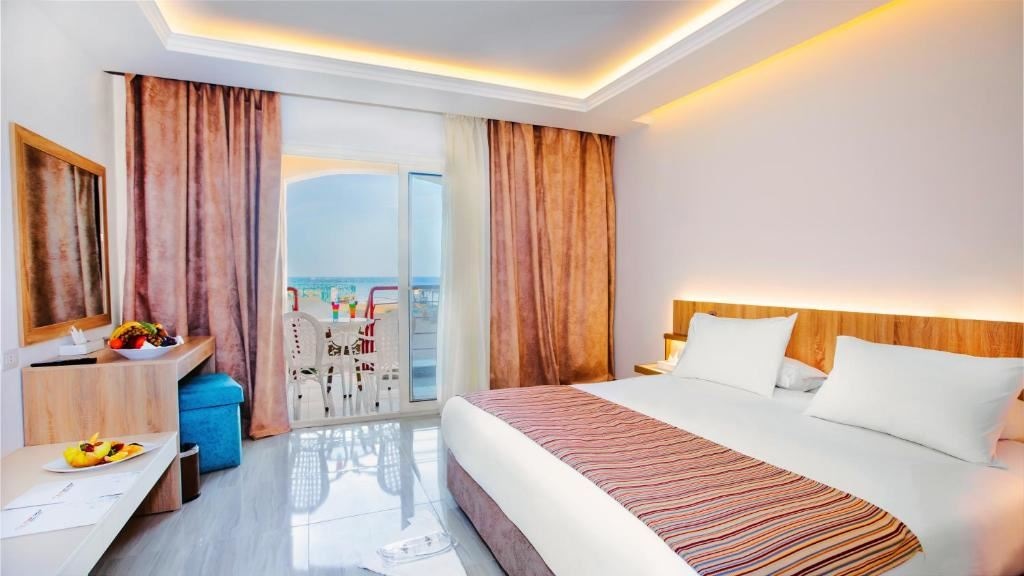 rooms-family-room