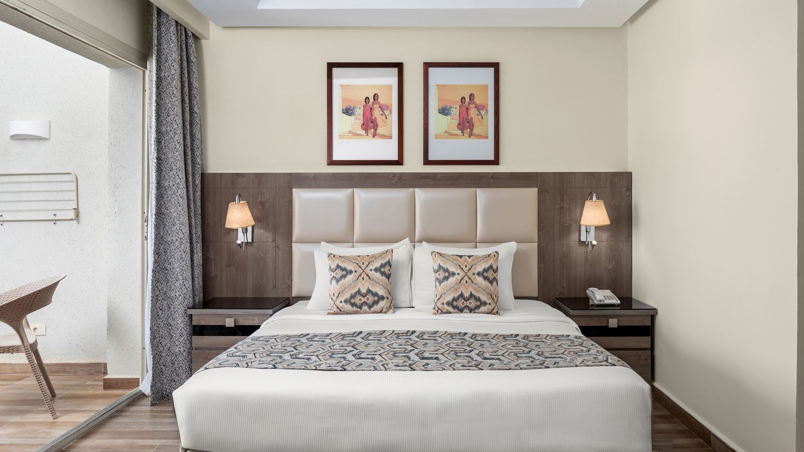 rooms-room-superior-lagoon-view