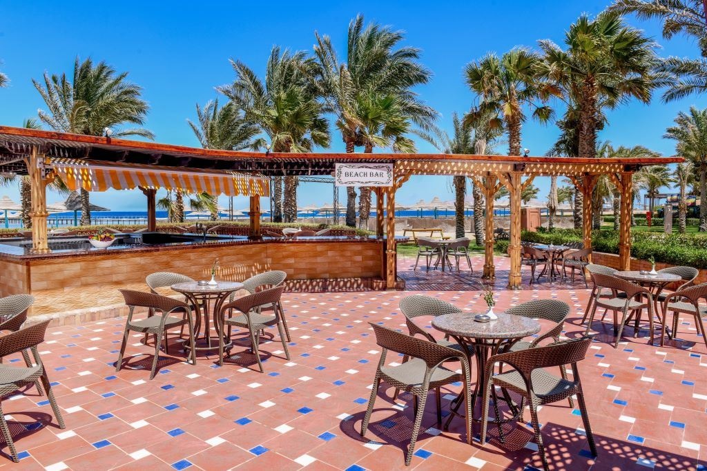 bars-coral-beach-bar