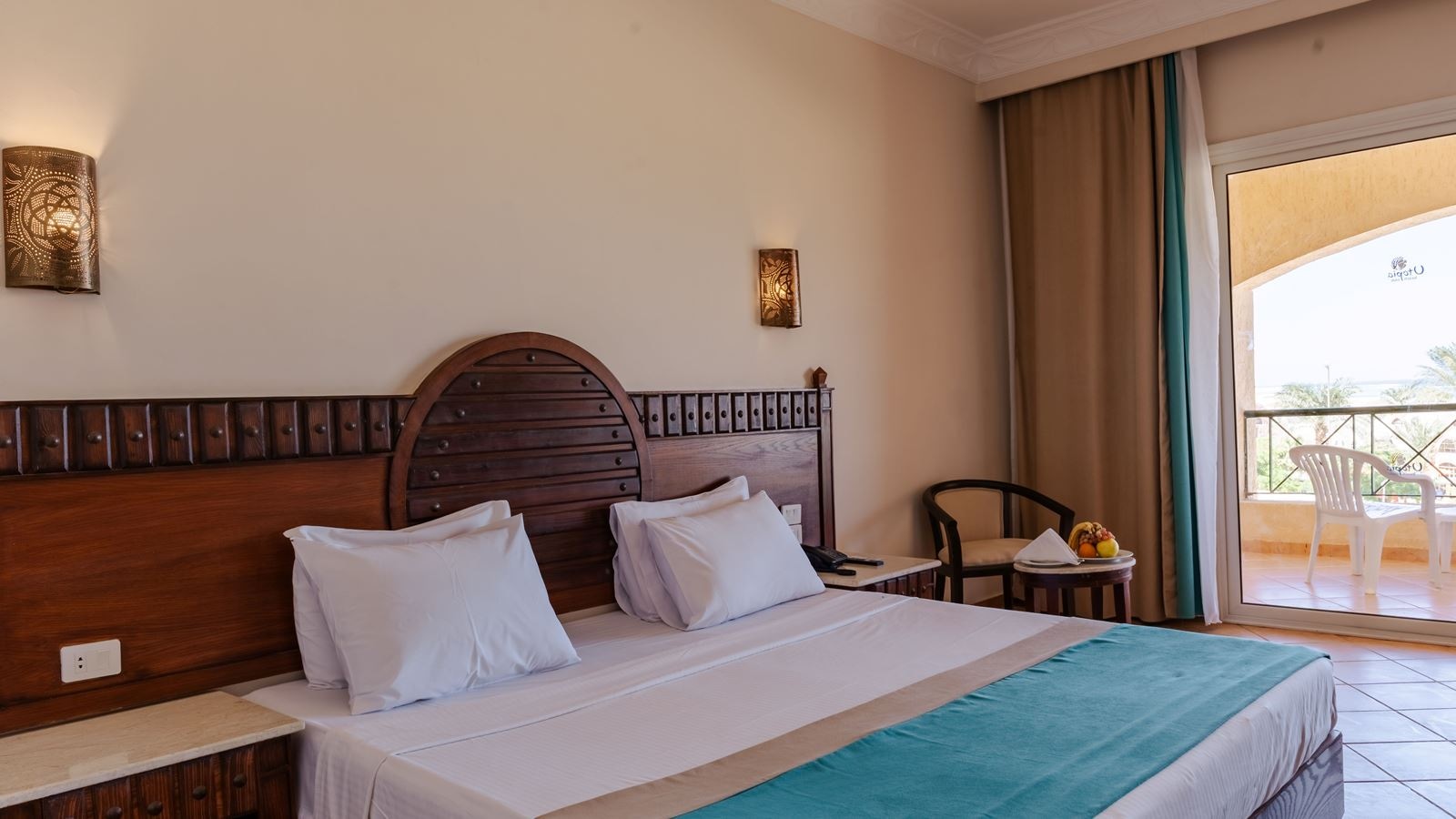 rooms-family-suite--2-interconnection-room-