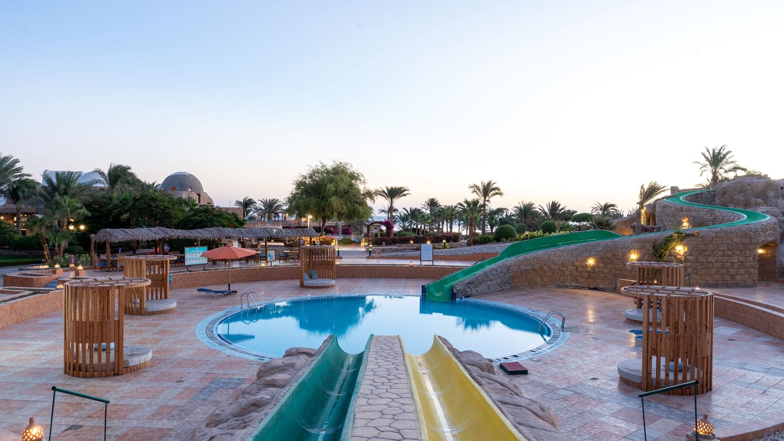 pools-outdoor-childrens-pool