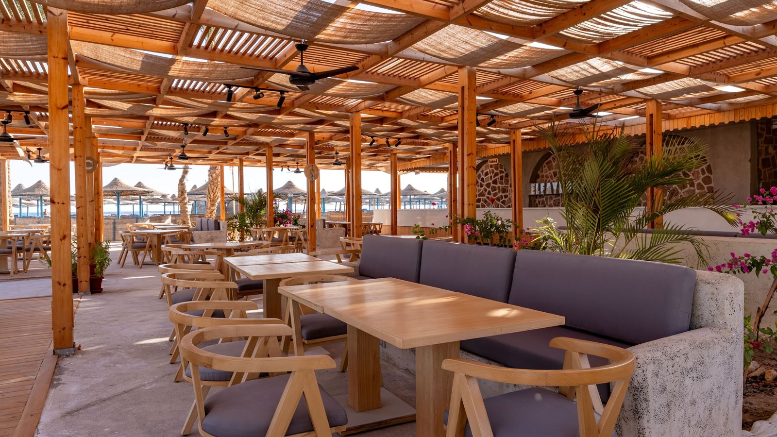 restaurants-el-faurzy-beach-grill-restaurant