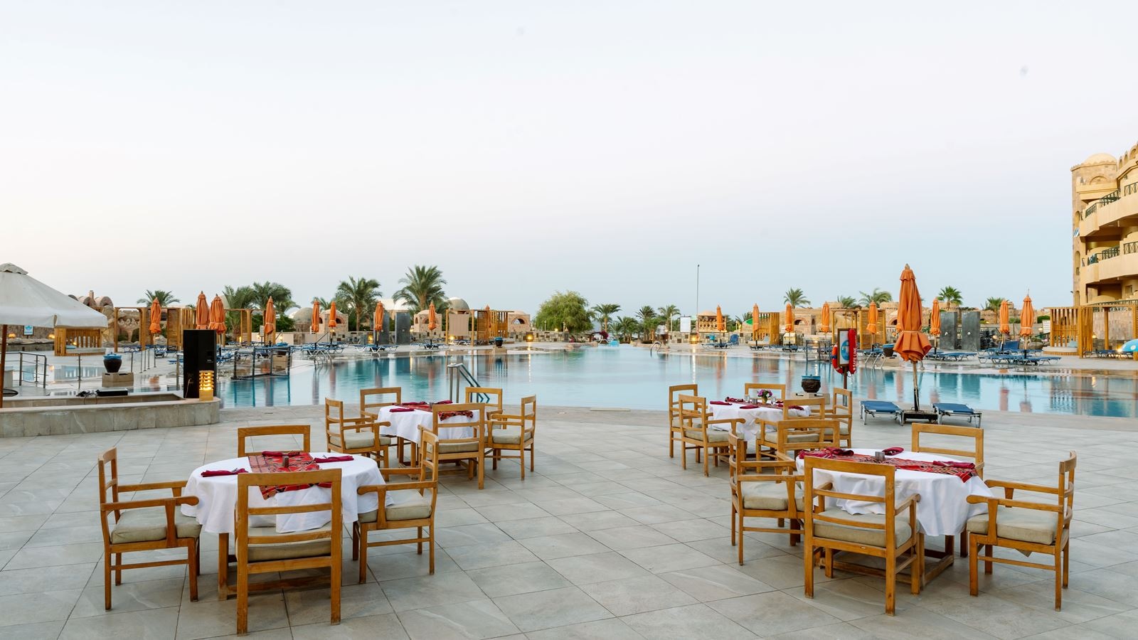 restaurants-sultana-restaurant