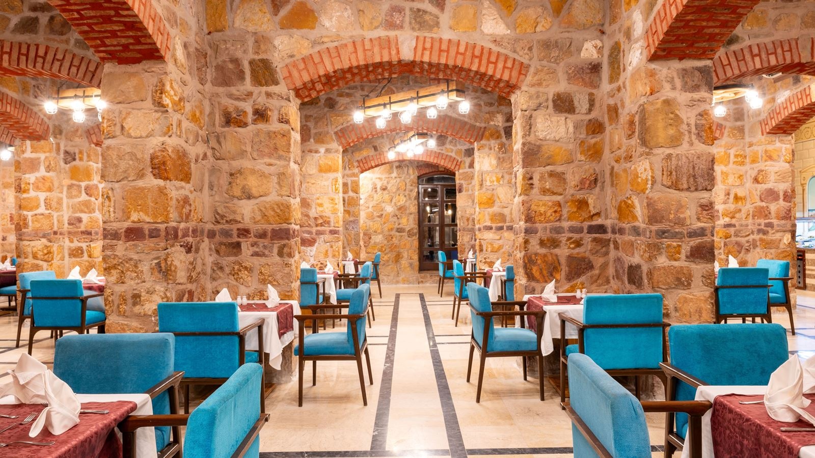 restaurants-italian-restaurant