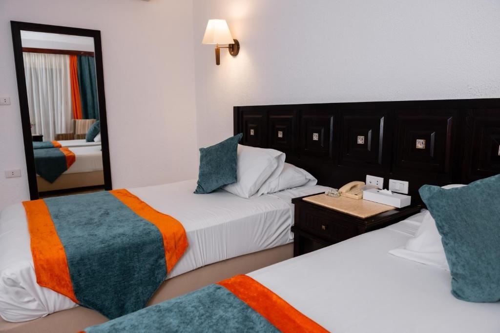 rooms-standard-room