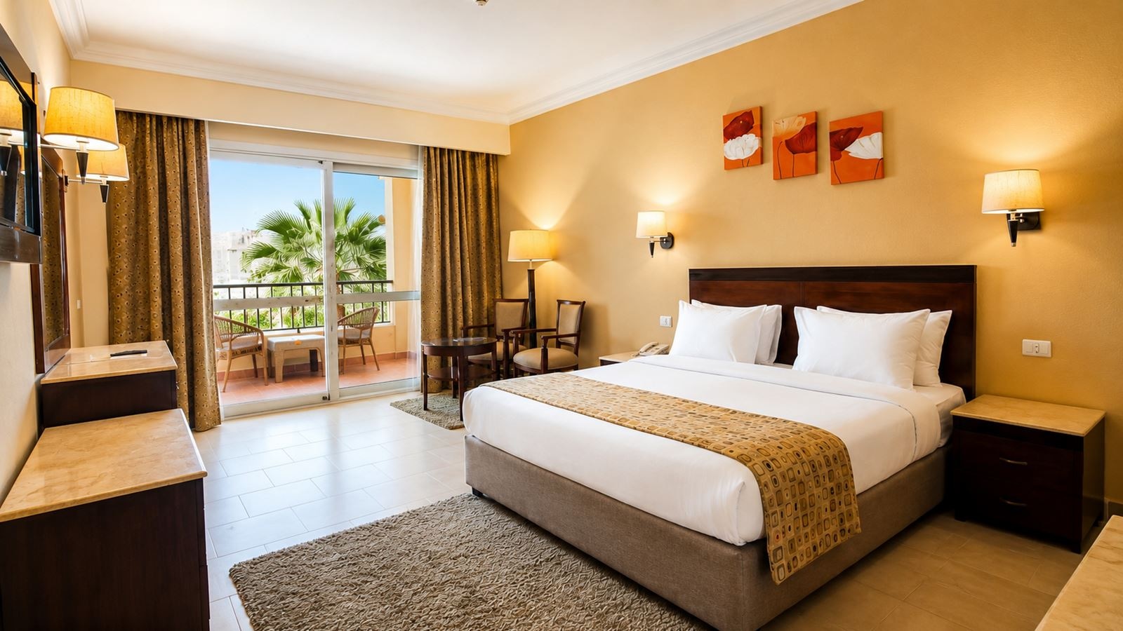 rooms-deluxe-room-pool-view