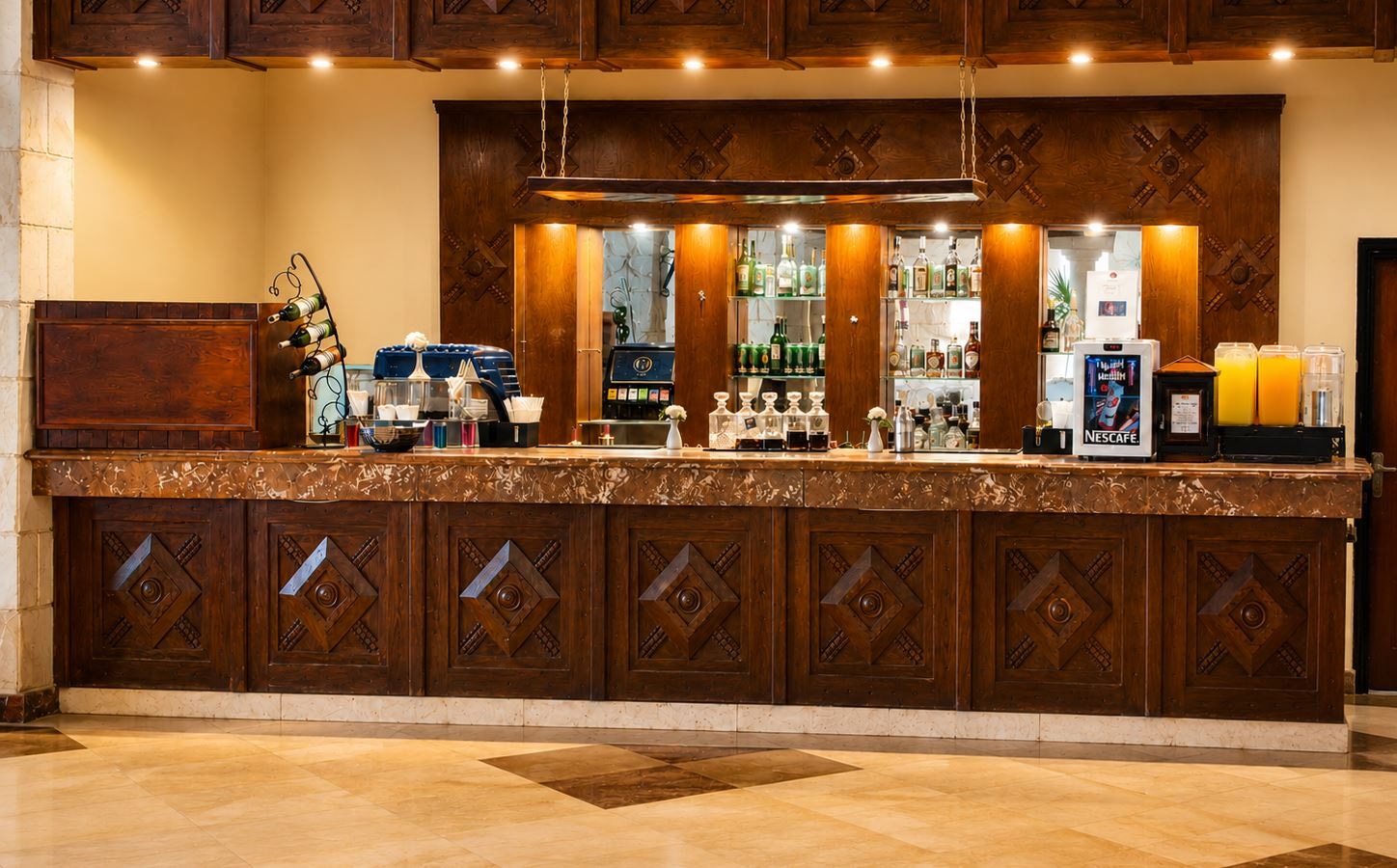 bars-azure--lobby-bar