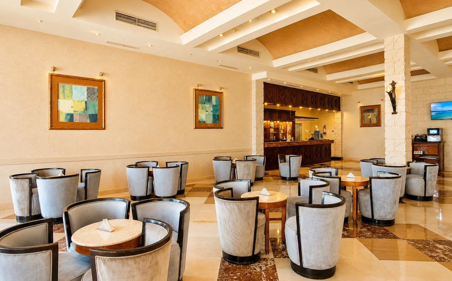 bars-azure--lobby-bar