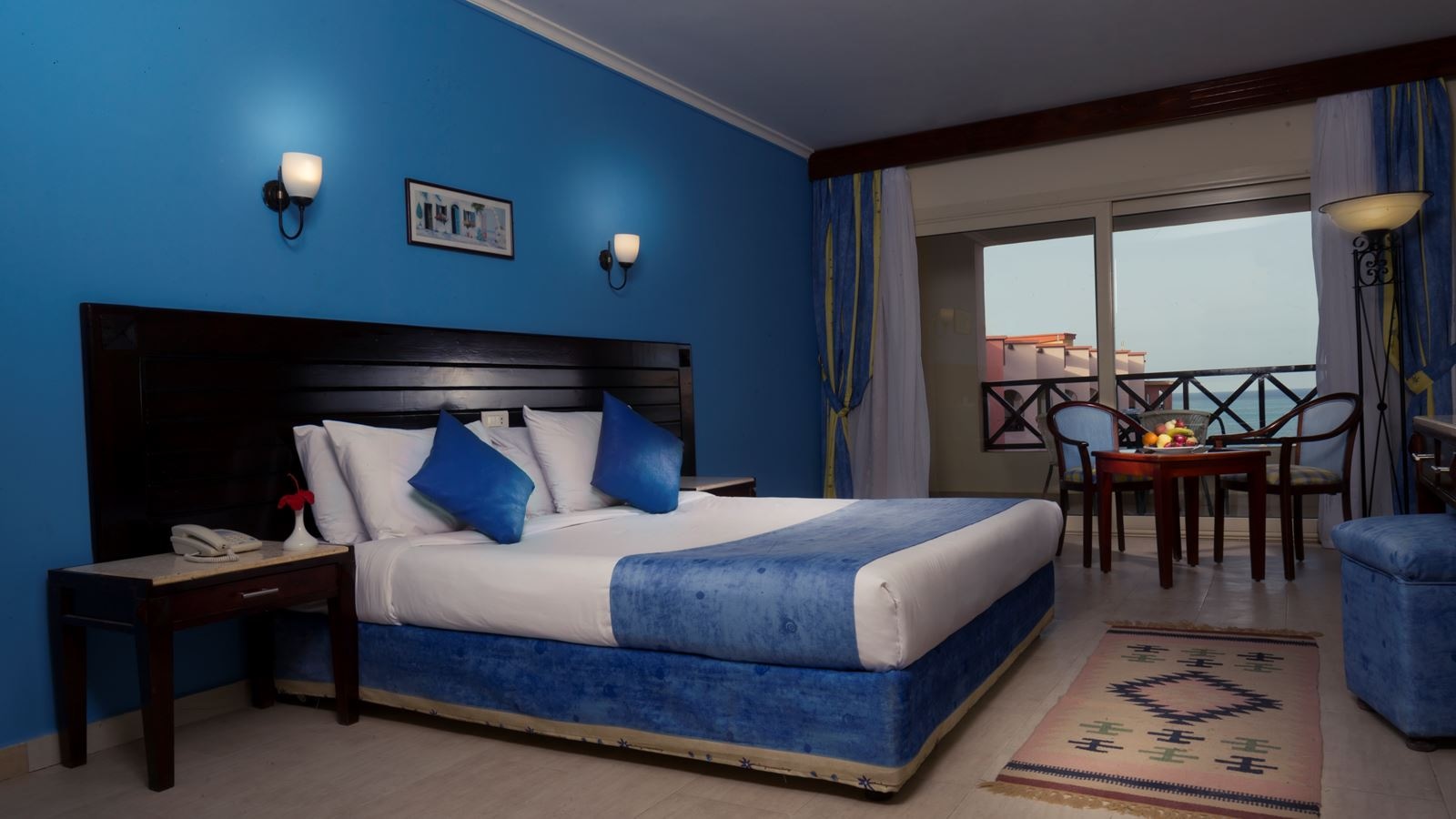 rooms-superior-room