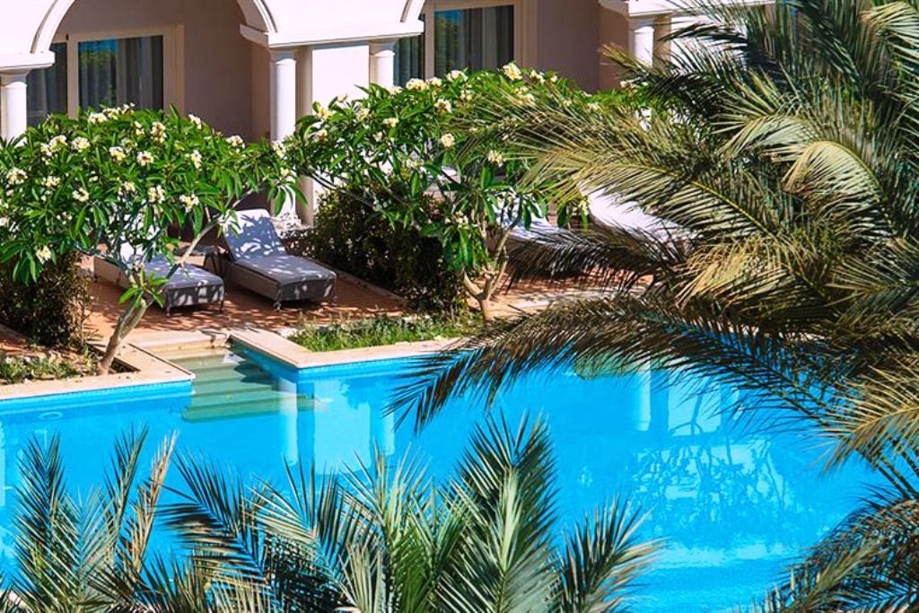 rooms-swim-up-suite