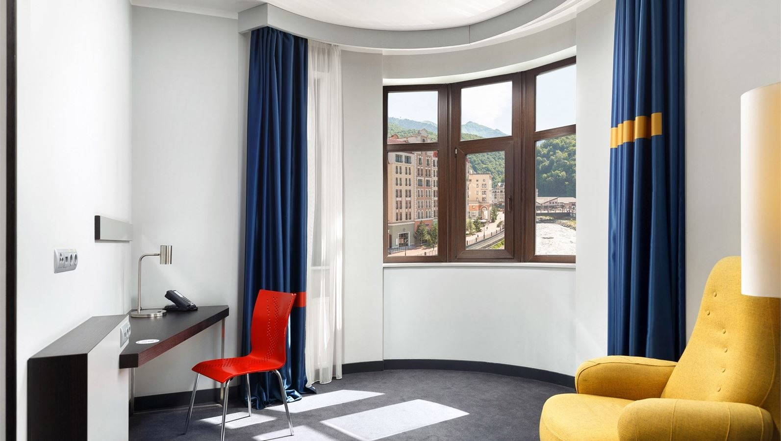 rooms-junior-suit