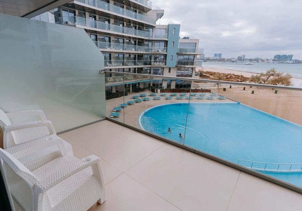 rooms-lux-sea-view