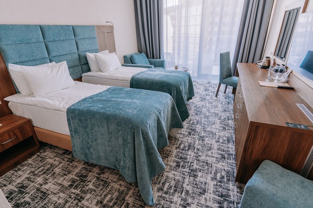 rooms-family-room