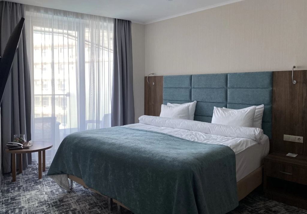 rooms-семейный-номер-с-видом-на-море