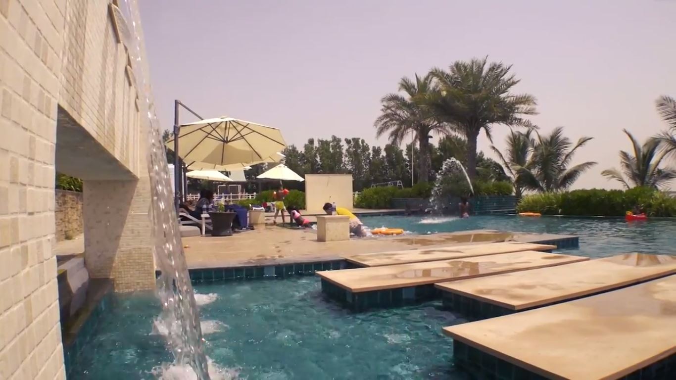 pools-outdoor-pool