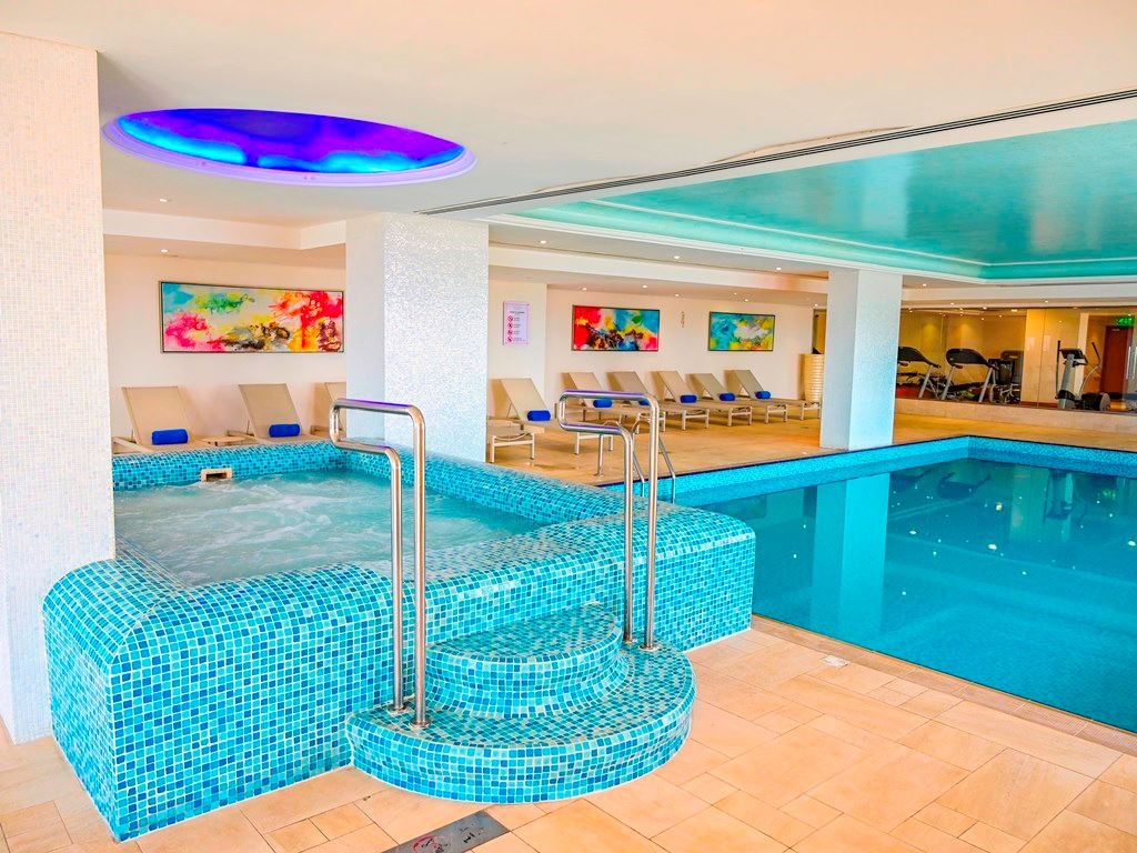 pools-indoor-pool