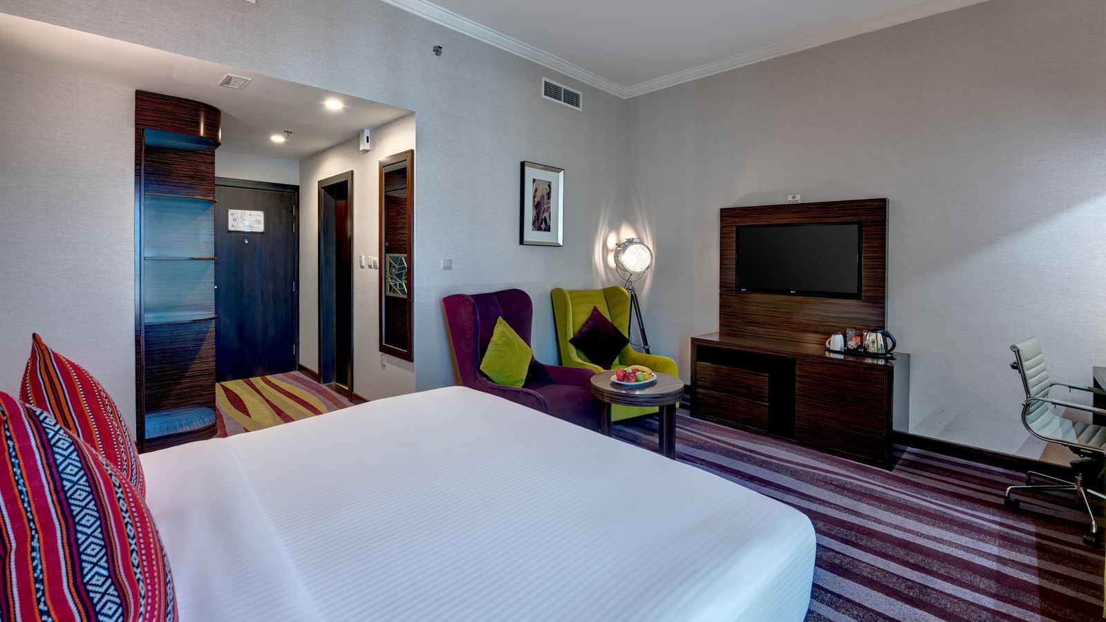 rooms-deluxe-room