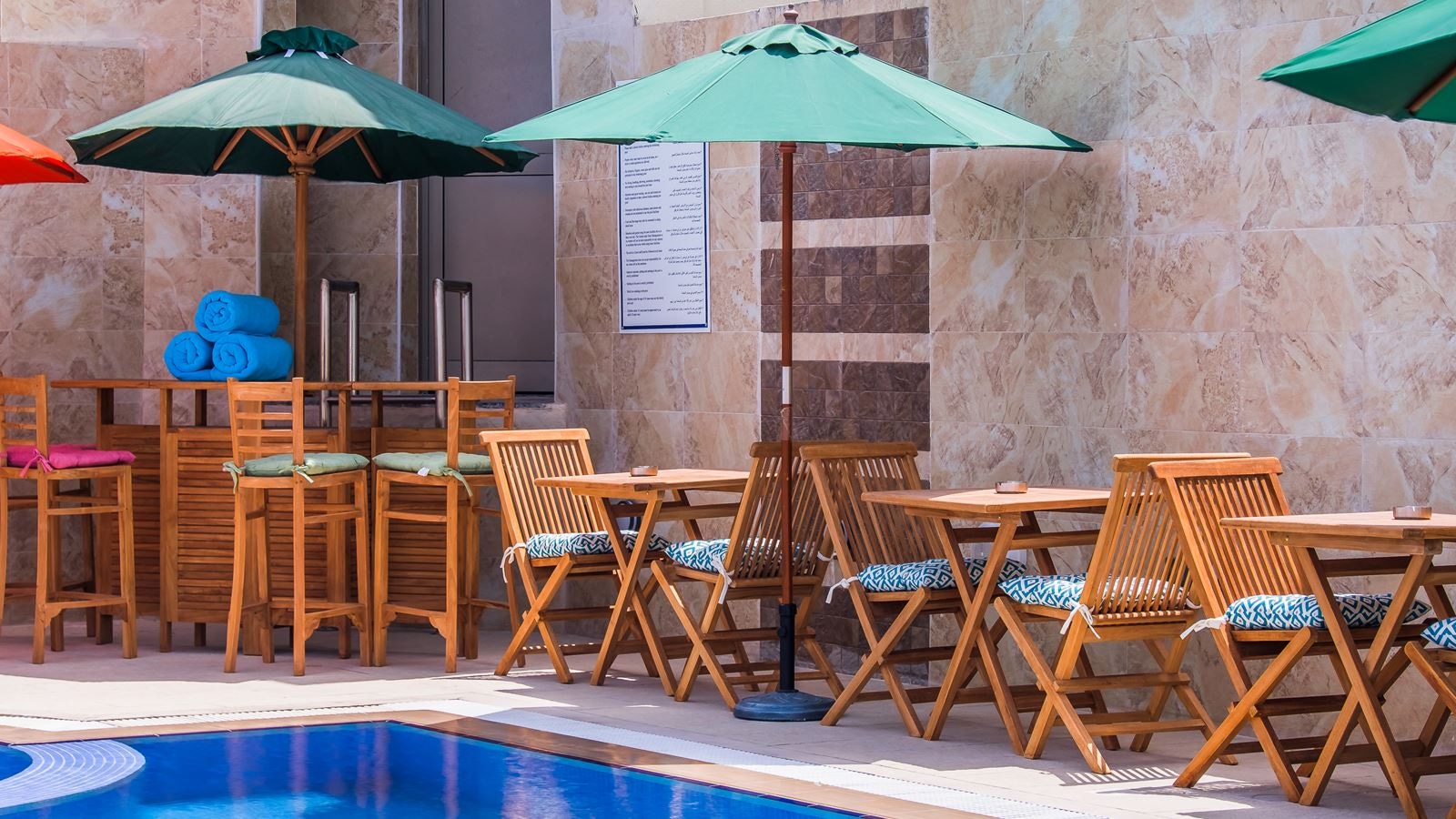 pools-outdoor-pool