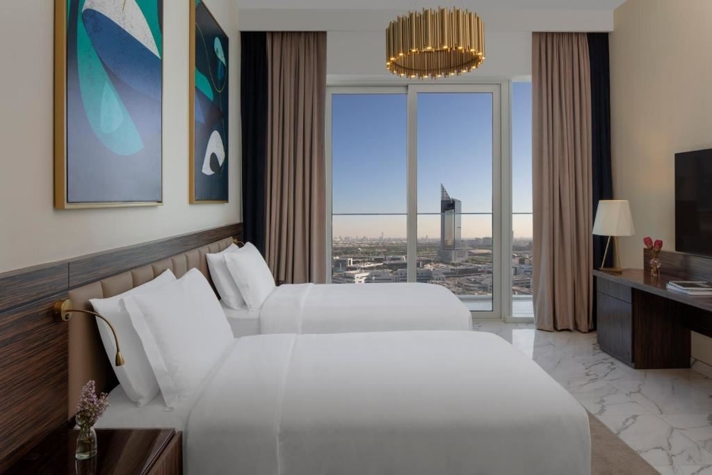 rooms-studio-city-view